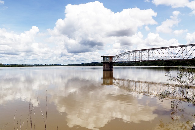 Byo spilling dams attract tourists