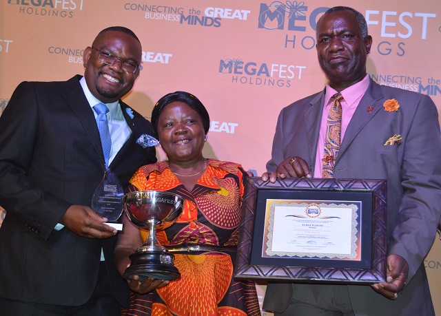 Top businesspersons honoured