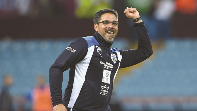 Huddersfield stun United
