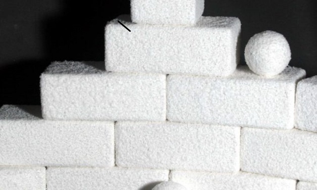 Building bricks to be made from kaylite