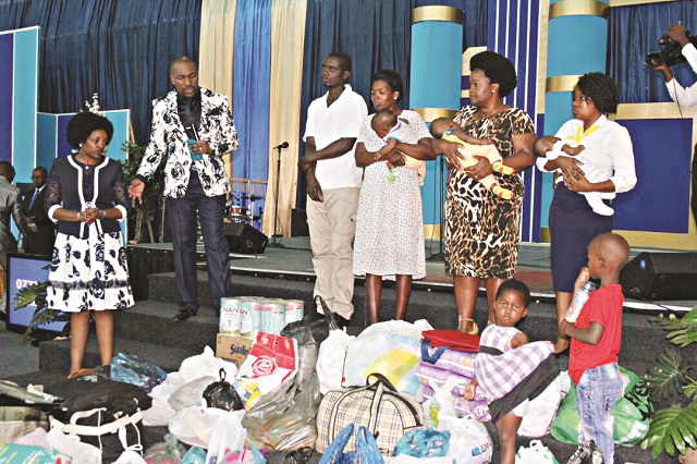 Well-wishers rescue Esigodini family