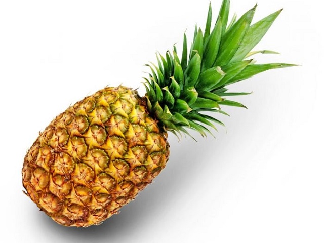 Small-scale pineapple farmers set eyes on export markets