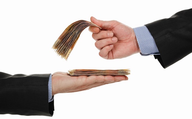 LETTERS TO THE EDITOR: Workers need decent salaries