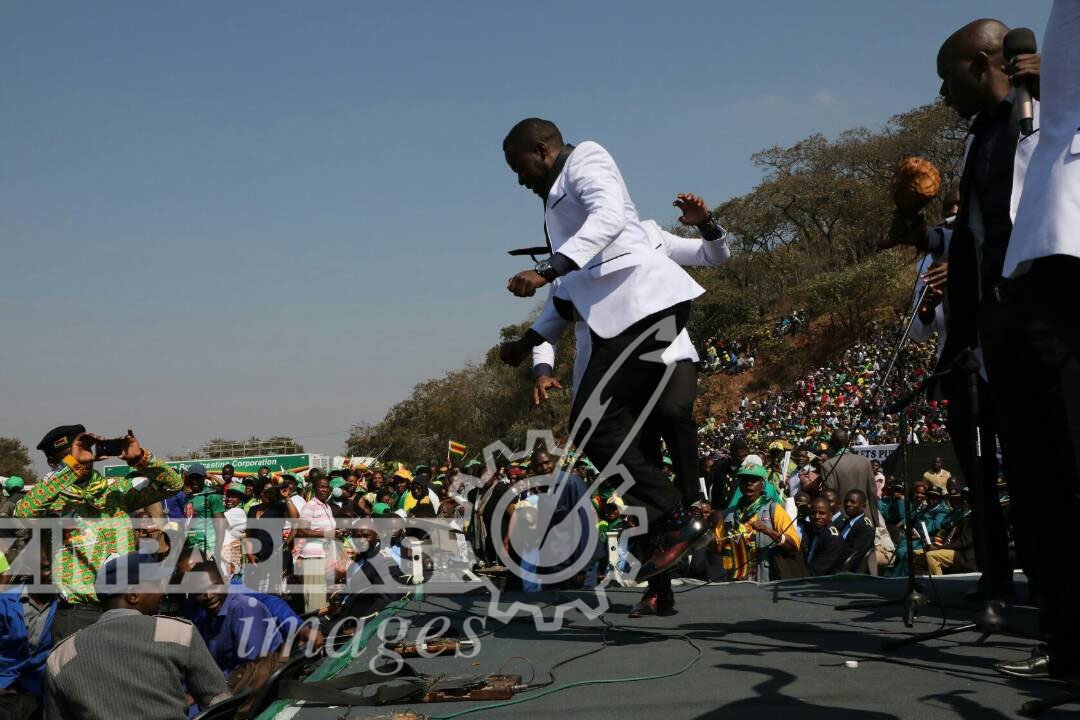 IN PICTURES: Heroes Day