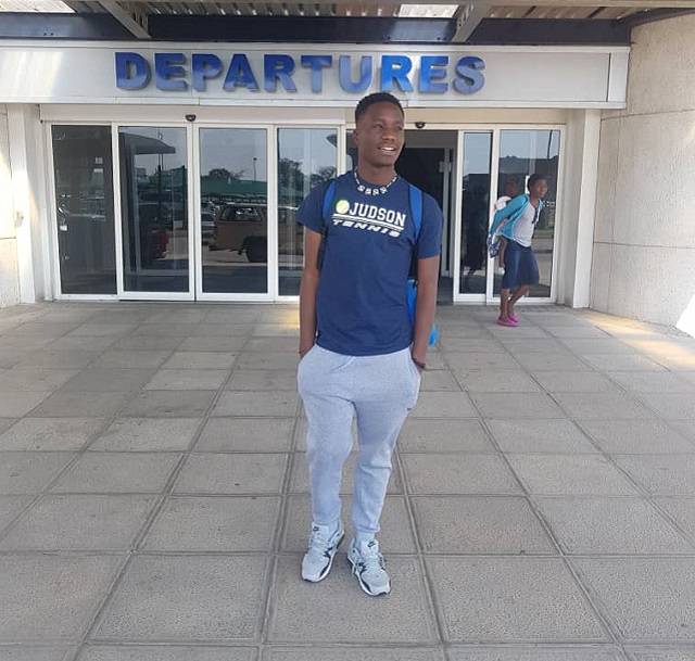 Tennis player secures US scholarship