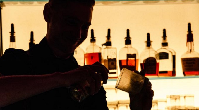 Why do people now prefer to drink in bottle stores?