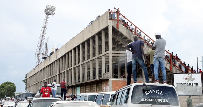 Barbourfields sold out, thousands turned away