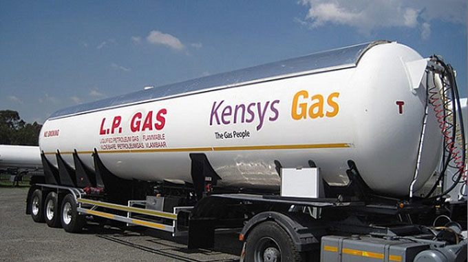 Zera mulls regulating gas prices