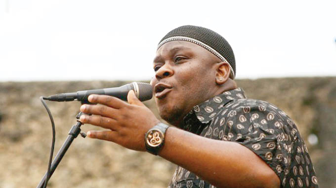 Vusa Mkhaya on solo career