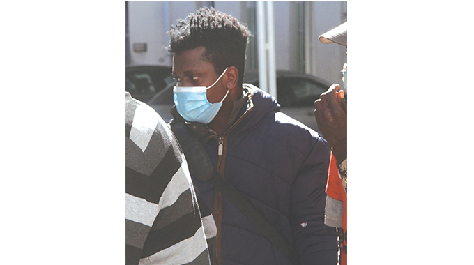 Byo serial thief breaks into bars, homes