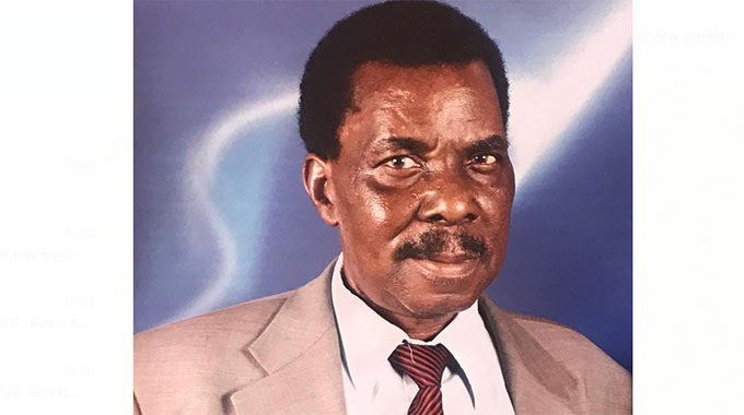 President Mnangagwa sends condolence message to Zvobgo family