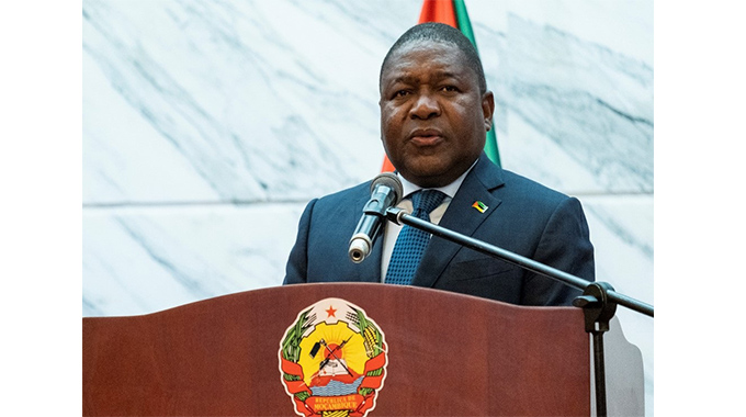 Sadc rallies world against sanctions. . . Embargoes chocking entire region