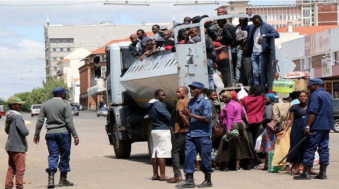 8000 arrested as govt intensifies lockdown enforcement