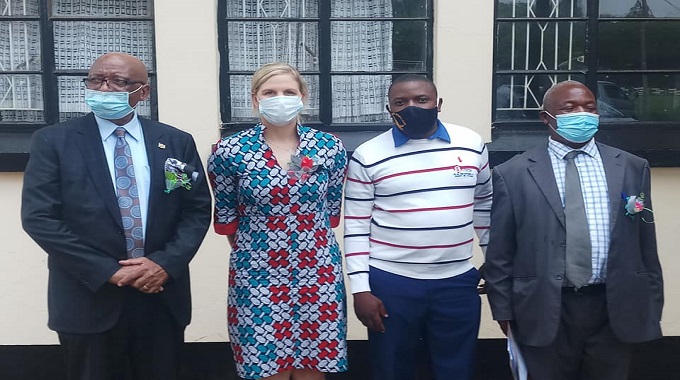 Kirsty Coventry meets athletes, artistes in Midlands, tours Gweru Sports Club