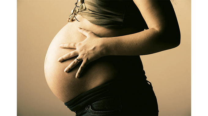 Dete man impregnates daughter (17)