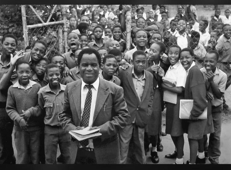 Former Manama head master Rev Vellah-Ncube dies