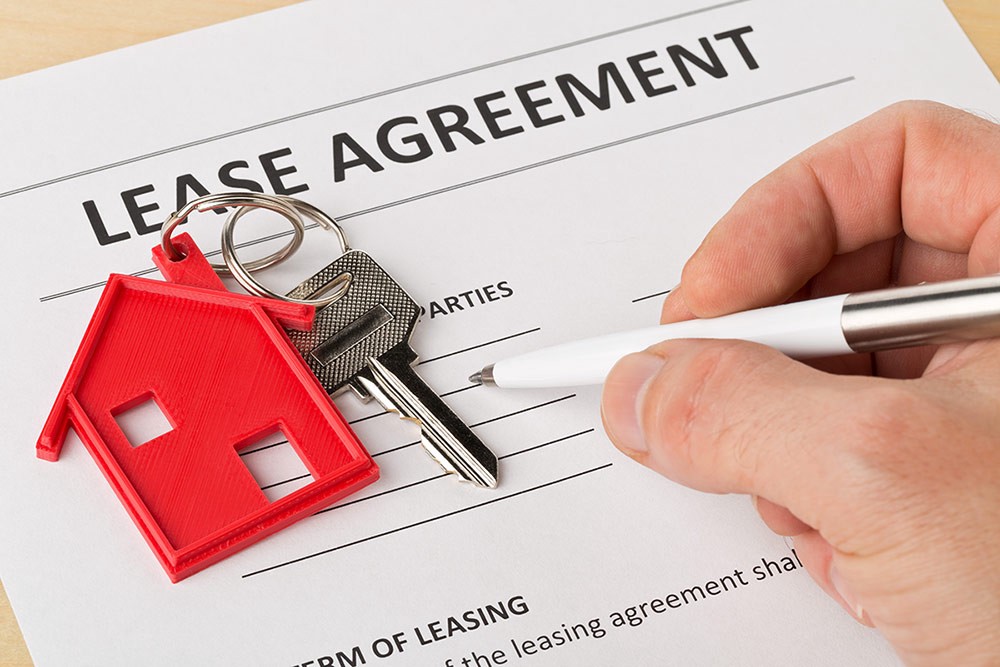 Leasing a property — Lease agreements