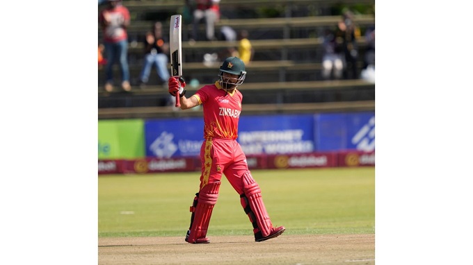 Raza sold to Punjab Kings