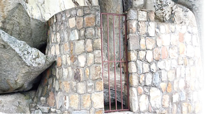 The death and burial of King Mzilikazi