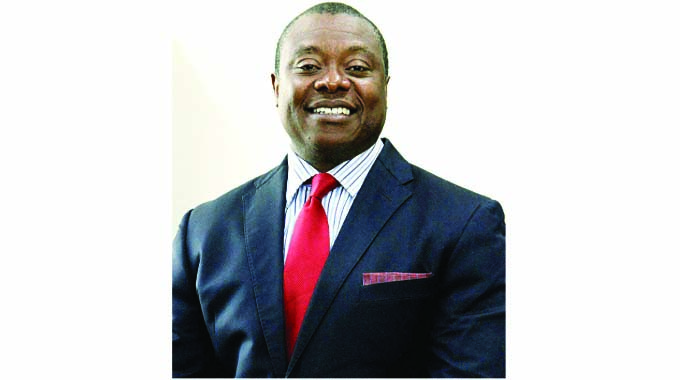 Zimpapers CEO scoops award