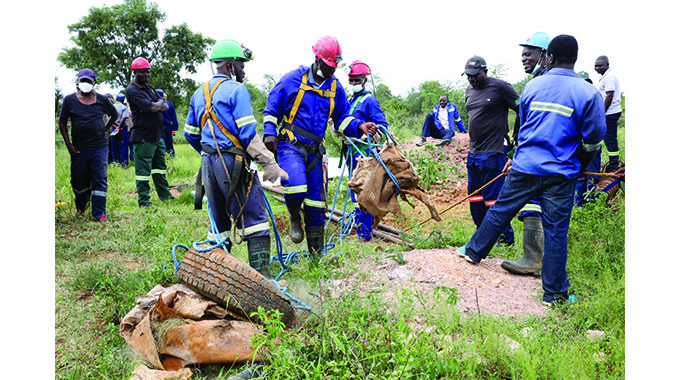 Herdboy, maid murder prominent farmer:Body dumped in mine shaft!
