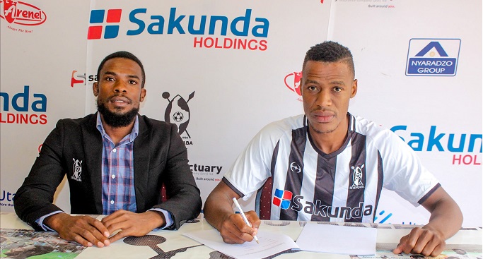 Tandi extends stay at Highlanders