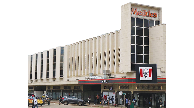 From Savile Row to ibhele/bhero . . . the decline of dept stores and Byo’s changing cityscape