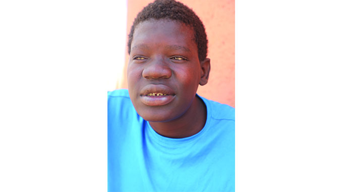 Medical intervention for Esiphezini giant