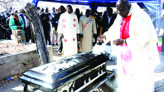 Administering a chief’s last rites… Mixing Catholicism and African tradition at Chief Malaba’s funeral