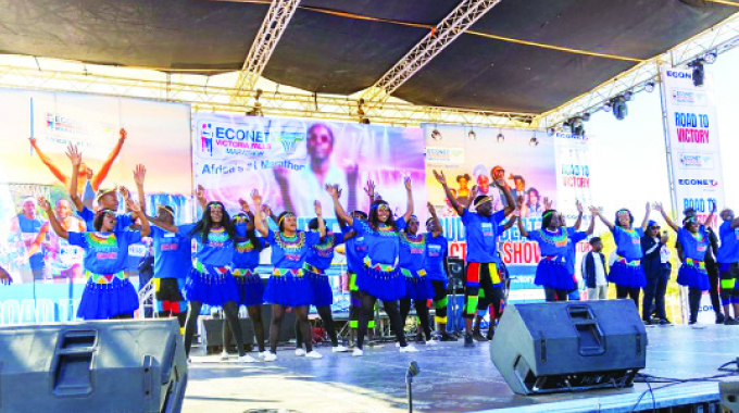Iyasa wows Econet Victoria Falls Marathon crowd
