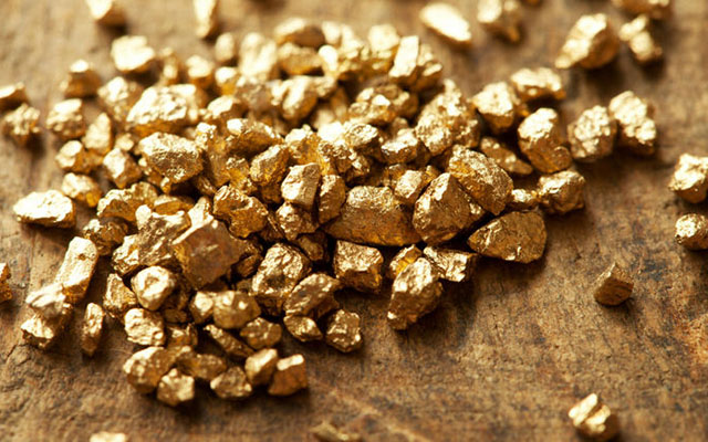 Zimbabwe gold output surges 32 percent in February
