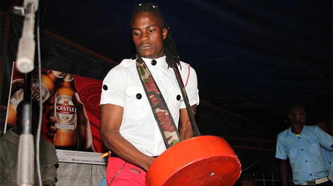 City Sports Bar Jam Session grows bigger