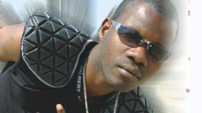 Urban grooves singer MC Villa dies