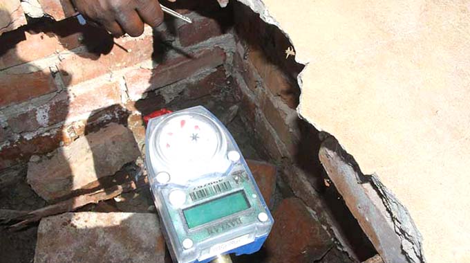 Zinwa prepaid water ready by September