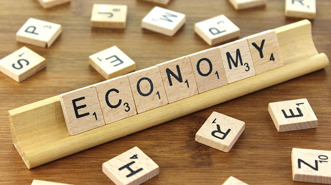 Fed needs to wake up, admit economy is overheating