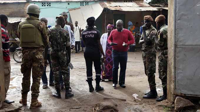 Violence disrupts voting in Mali