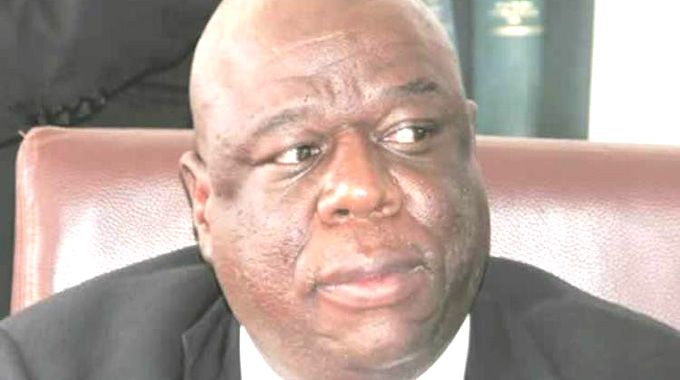 Parly committee grills clerk over laptops