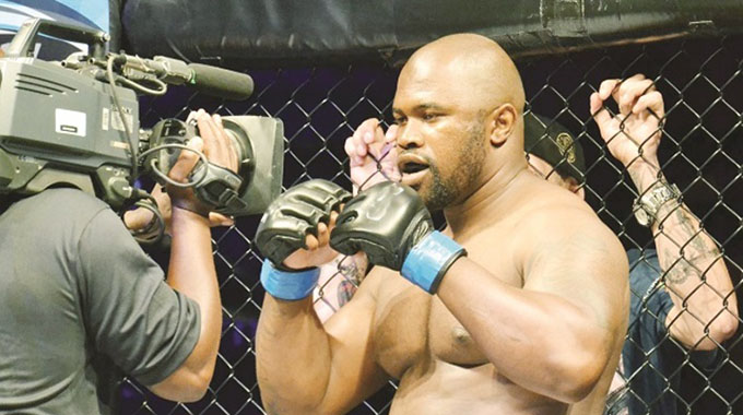Bomber vows to smash opponent
