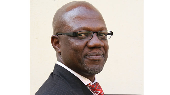 Ex-Deputy Minister Tongai Muzenda dies