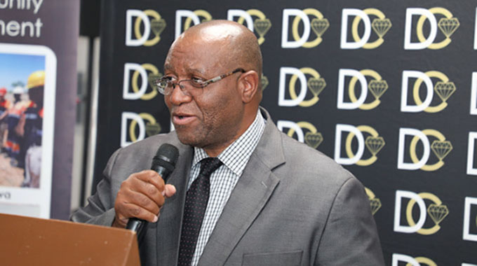Accidents killing five, injuring 120 daily