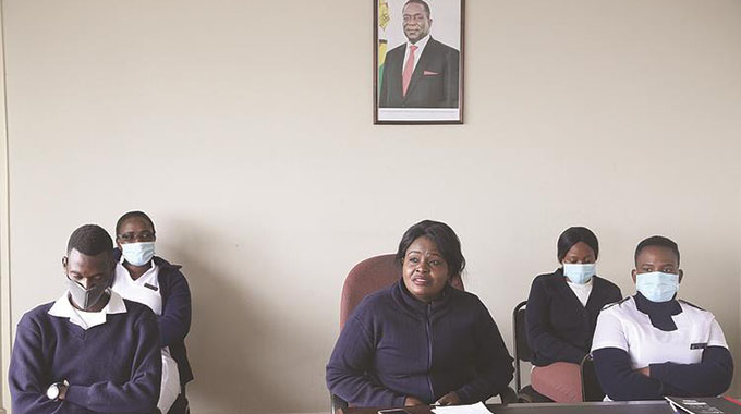 Let’s concentrate on saving lives — nurses