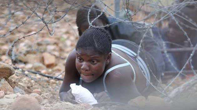 Police step up border anti-smuggling patrols