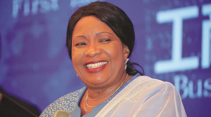 First Lady initiates meeting with mixed race community