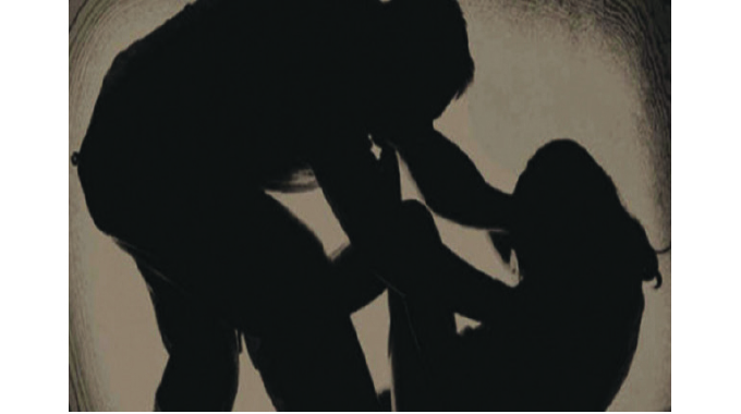 HUBBY MURDERS WIFE Midlands man beats spouse to death, flees scene
