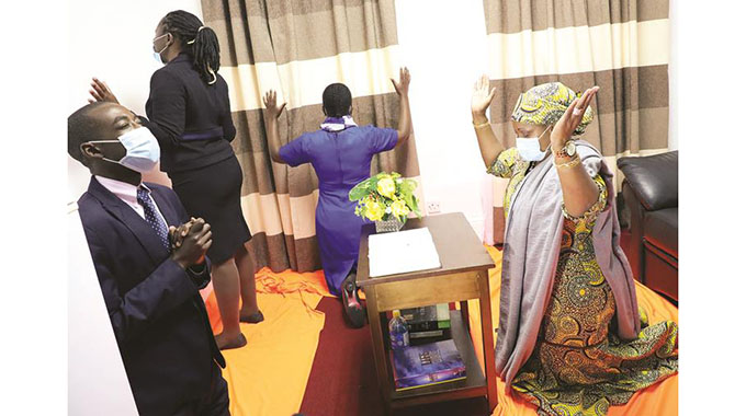 First Lady leads in prayer week