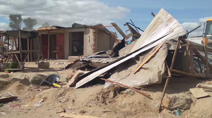 Illegal structures demolition continues