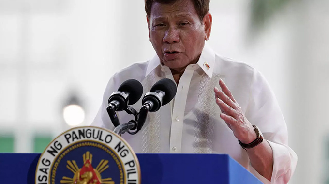Filipinos refusing the jab threatened with jail