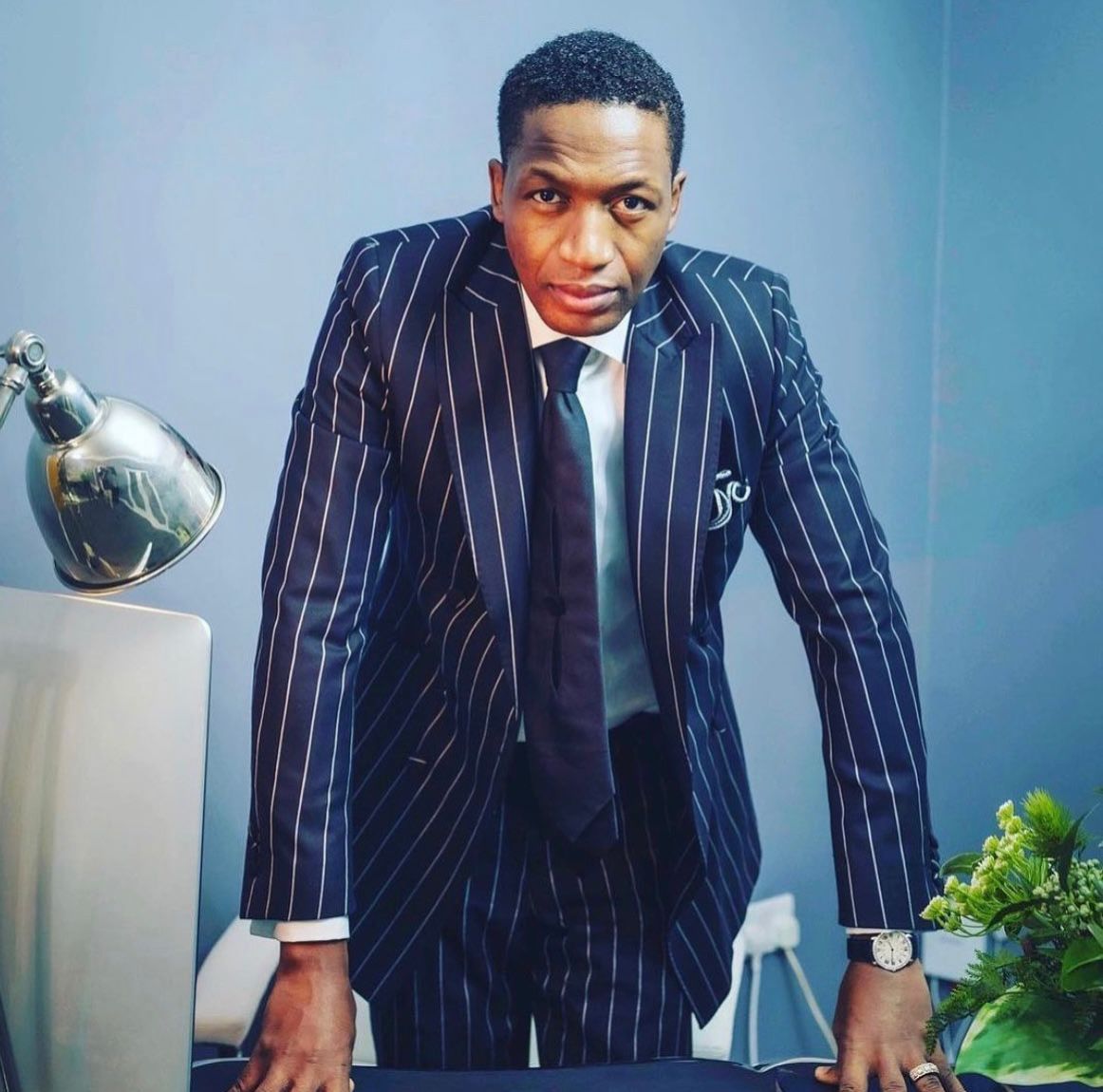 Ambassador Uebert Angel scoops award