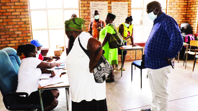 Peaceful voting in Zanu PF polls