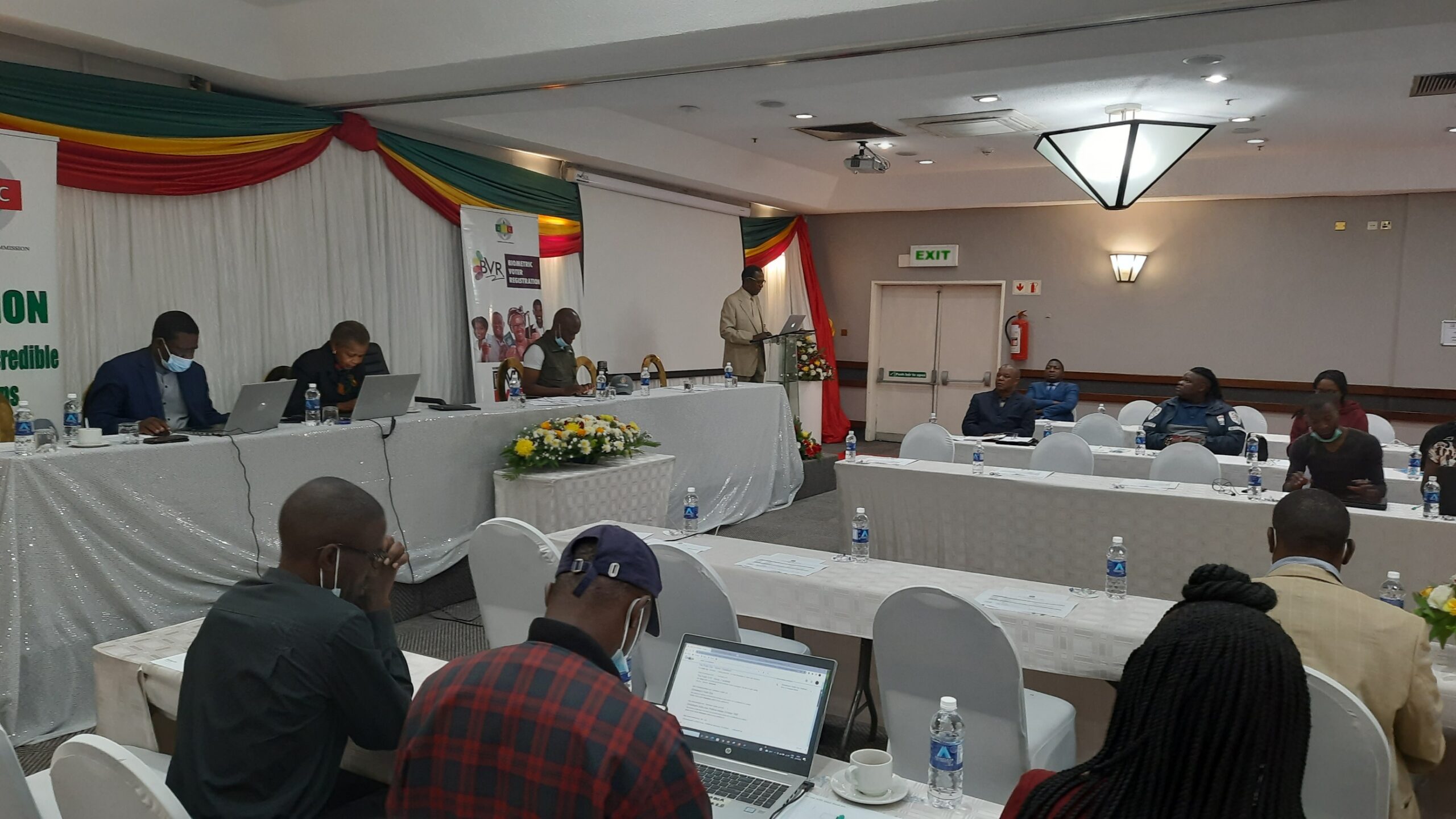 ZEC interfaces with social media practitioners